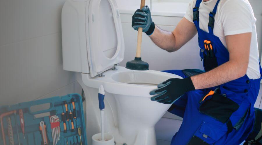 Professional expert plumbing services in Cove, AR